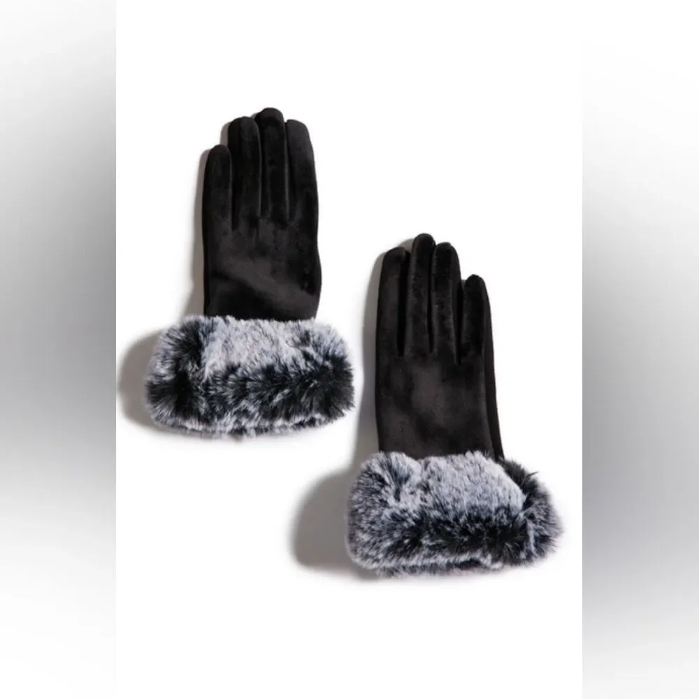 Warm By The Fireplace Gloves